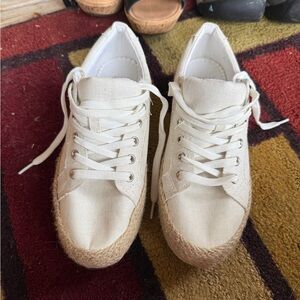 Very G White Leather Sneakers Classic Design